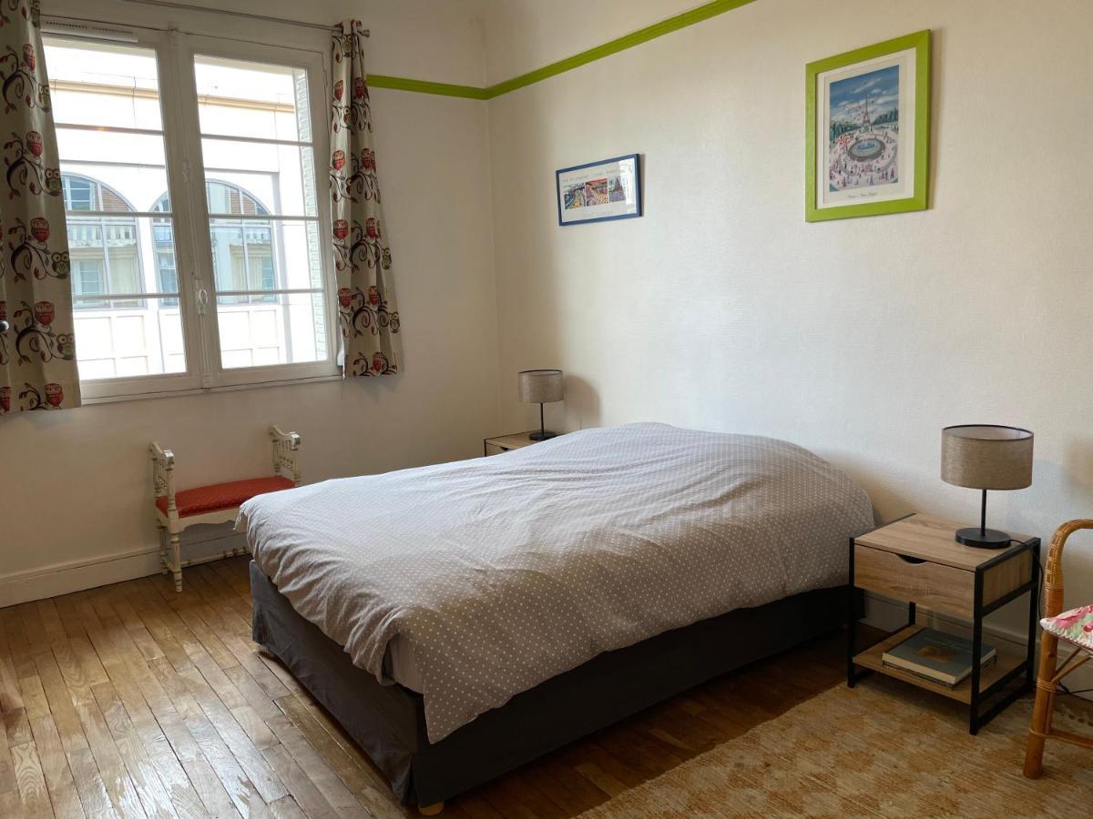 Appartamento Clovis Reims Esterno foto